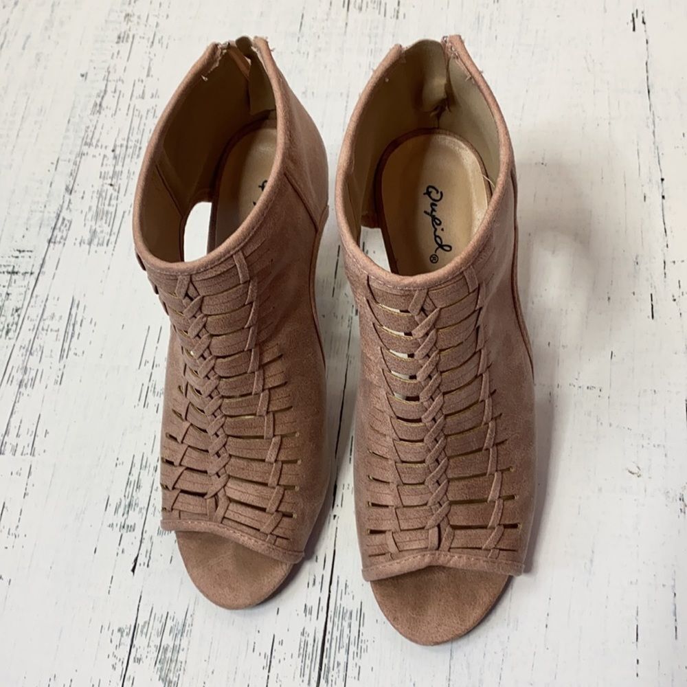 Blush Booties - Picture 3 of 4
